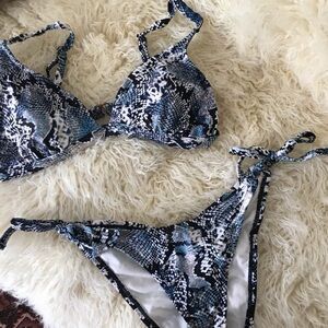 SHADE & Shore two piece bikini swim suit.